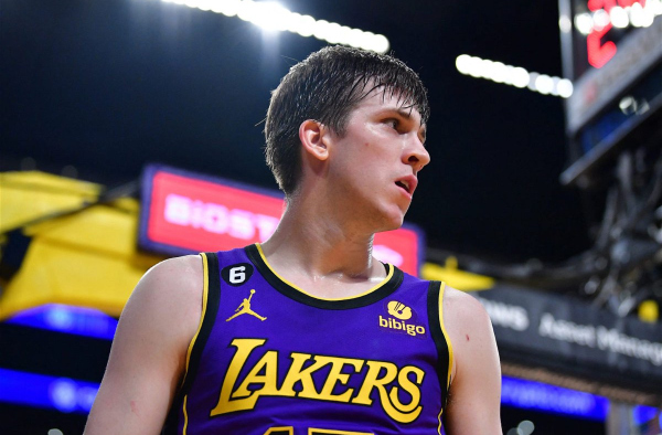 Career-Saving Move & Austin Reaves Dilemma Have Rob Pelinka ‘Stuck’ Amid Free Agency Failure Despite LeBron’s Sacrifice