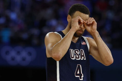 Steph Curry’s Viral Outfit After France Game: Was He Secretly Planning His Paris Olympic Finals Performance?