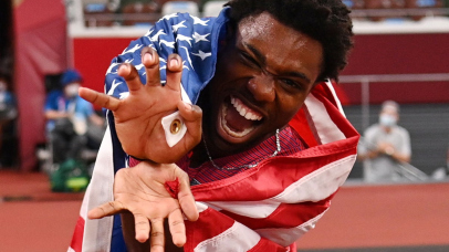 Noah Lyles’ Amazing Card Collection Explored as Track and Field Star Receives Invaluable Gift